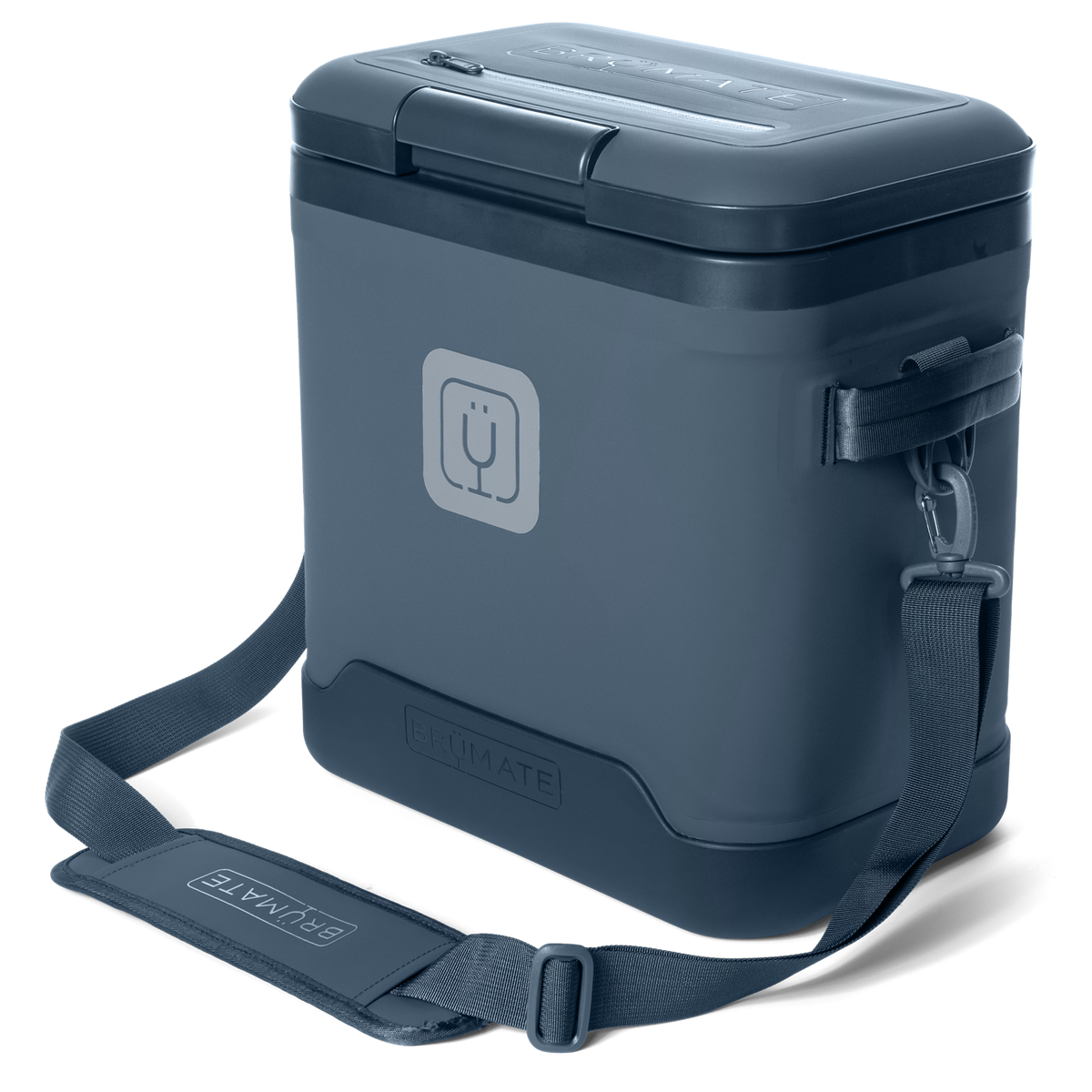 magpack-18-can-c5 magpack_18_nightfall_front_strap.png